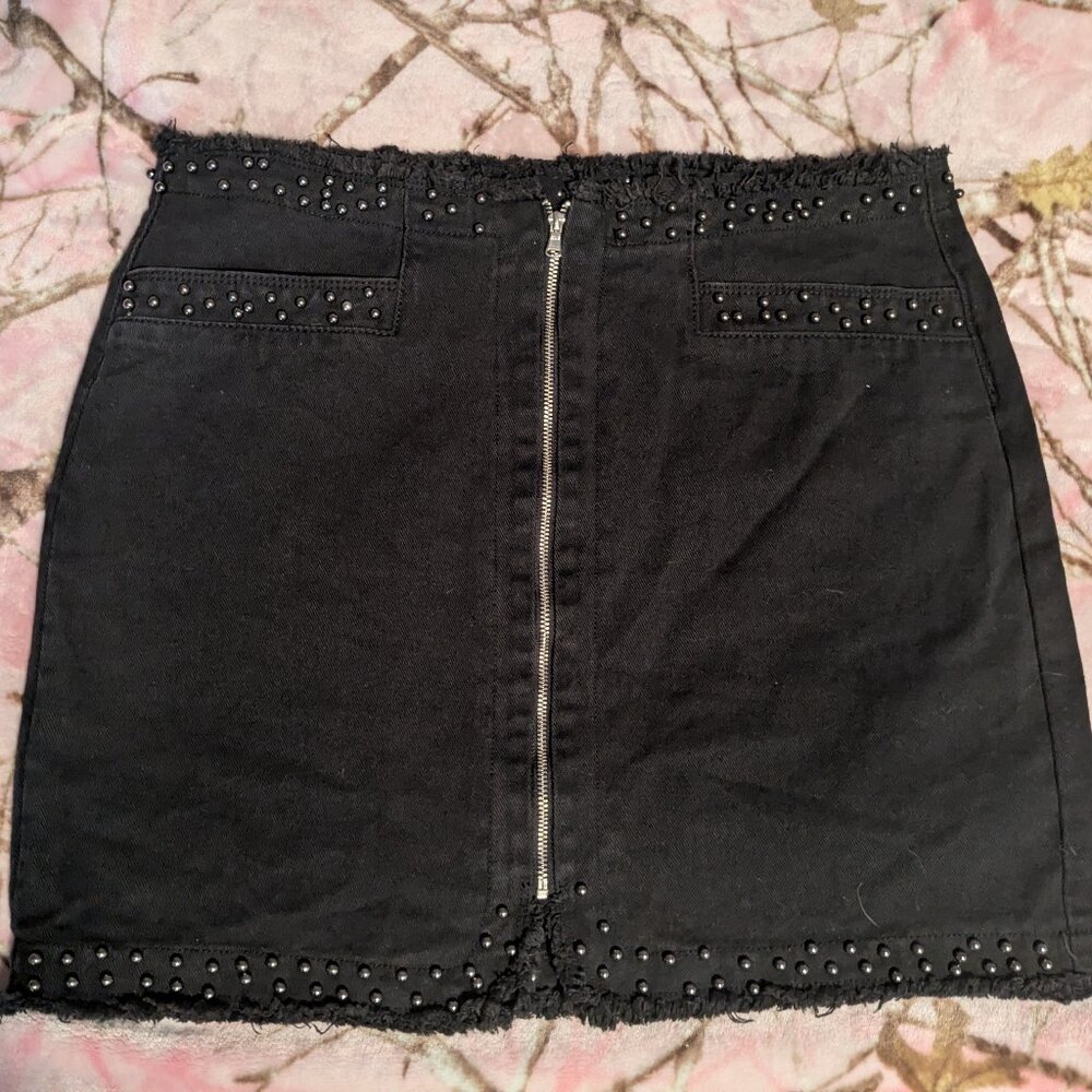 Black studded zipper Jacquelina skirt